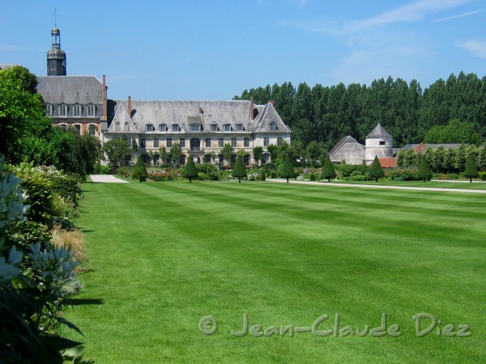 Valloires62.jpg - Le jardin de l'abbaye de Valloires
